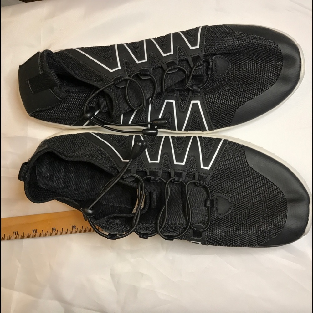 New sneakers never worn